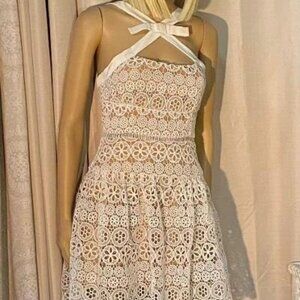 Xueyuanfeng 3D Flower Lace Overlay Beige/ Off White Mini Dress Bow Front Small